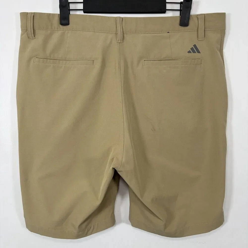 Adidas Golf Shorts Mens 34 (35 Actual) Beige 9” Inseam Performance Modern Logo